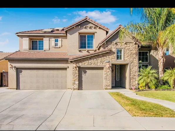 2536 W Stewart Avenue, Visalia, CA 93291