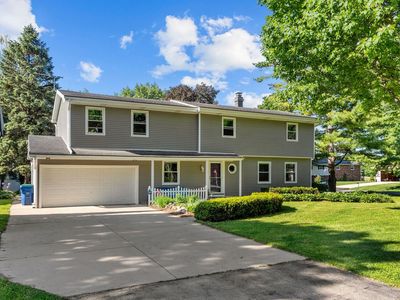 101 Briar Dr, Neenah, WI, 54956