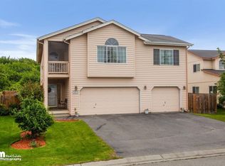 10621 Concord Hill Cir, Anchorage, AK 99515