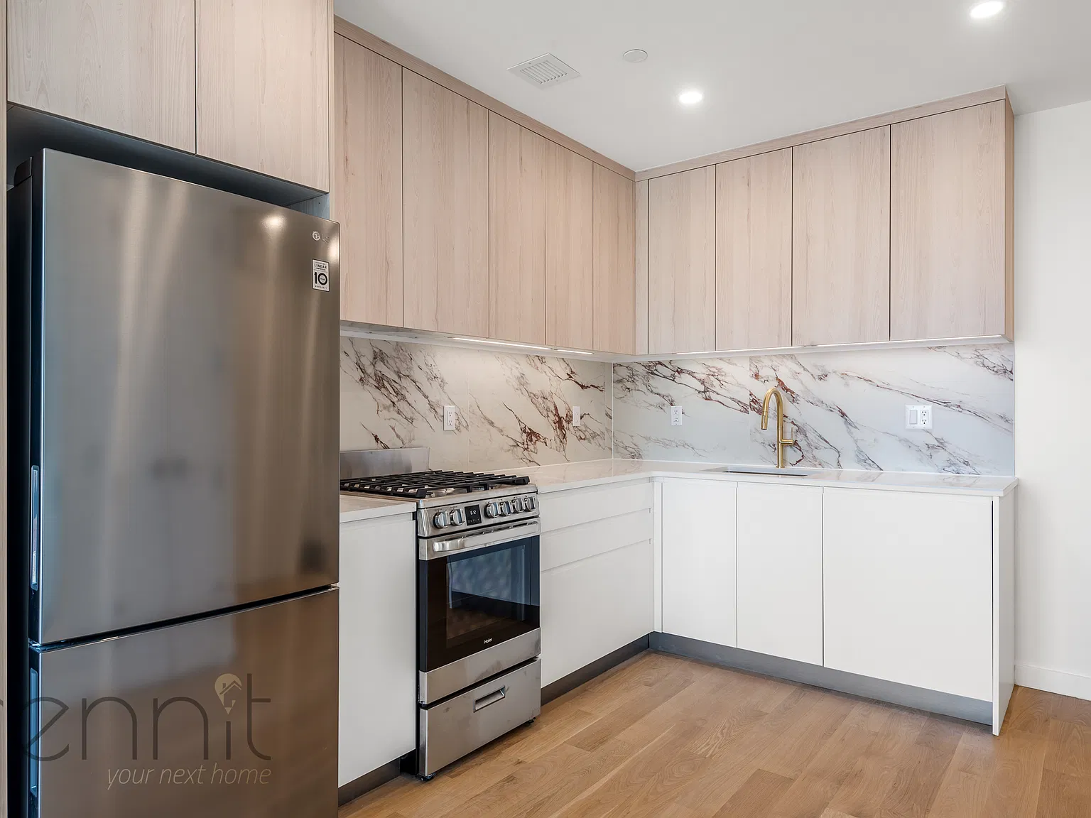 375 Dean St — Photo 2