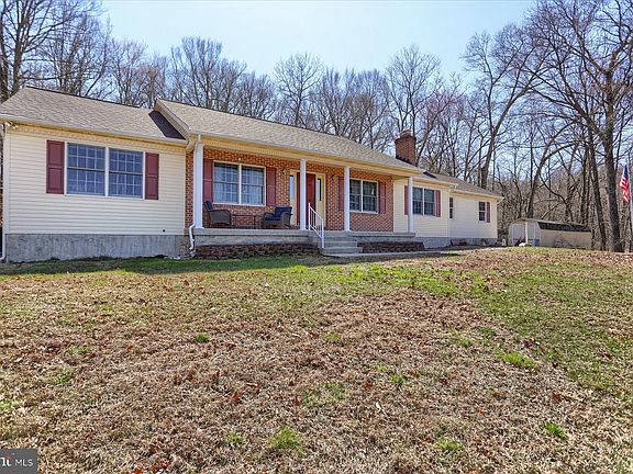 3rd image of 3006 Charles St