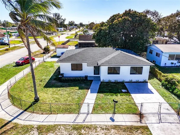 3200 NW 212th St, Miami Gardens, FL 33056