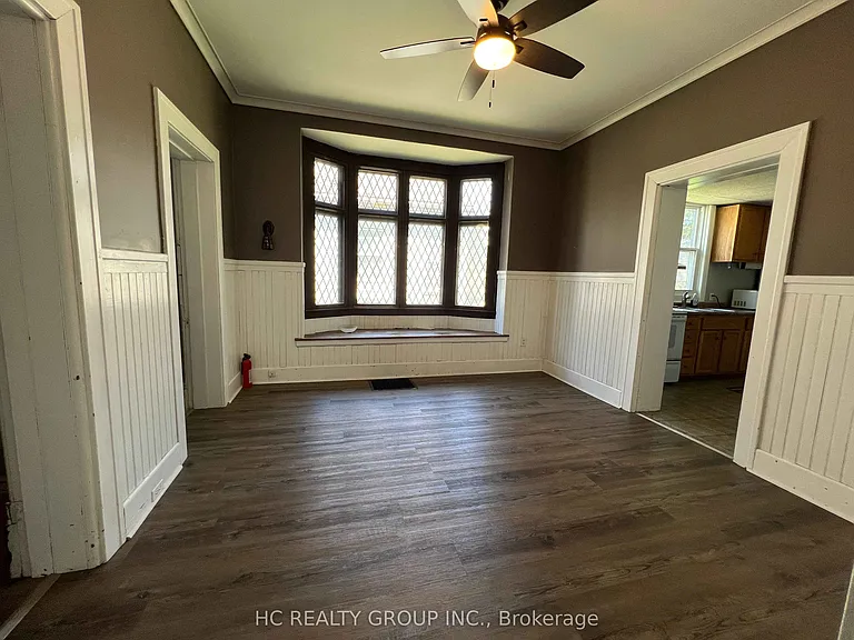 416 Oxford St E #1 — Photo 5