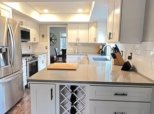 9043 SW Arapaho Rd, Tualatin, OR 97062