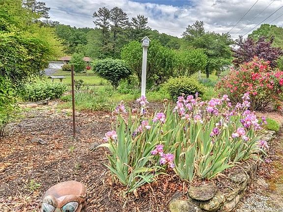 4th image of 35 Small Creek Ln