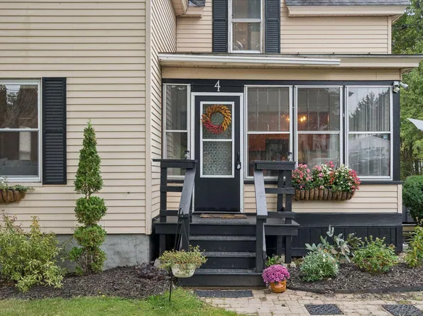 4 Hillcrest Street, Waterville, ME 04901