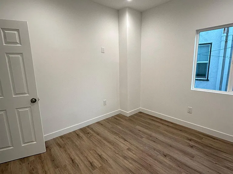 2nd room