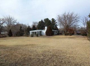 2337 Sunshine Rd SW, Albuquerque, NM 87105