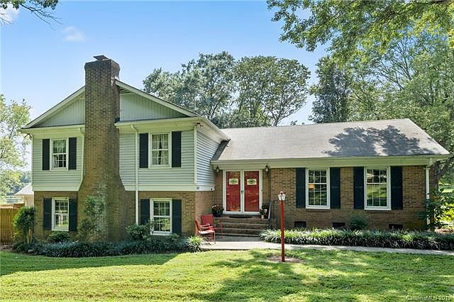 1st image of 3347 Tracelake Dr