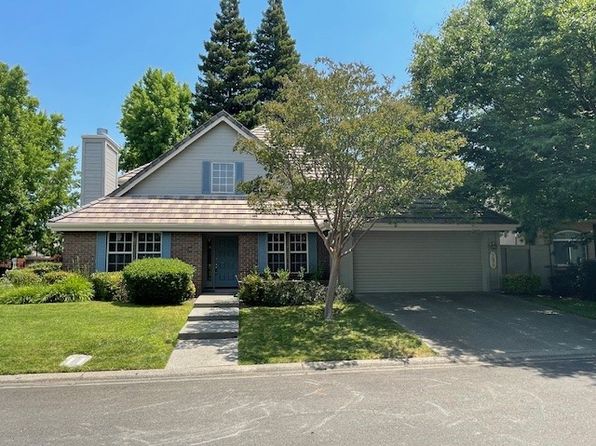 739 Bell Russell Way