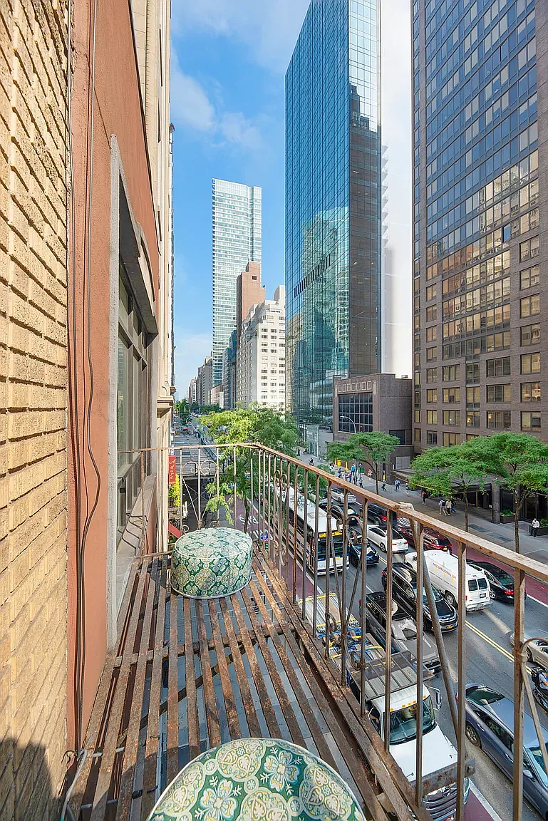 143 East 57th Street — Photo 4