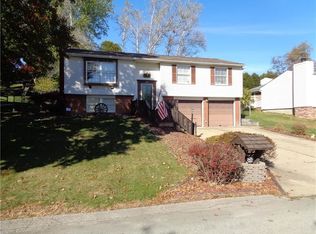 227 Dodd Dr, Washington, PA 15301