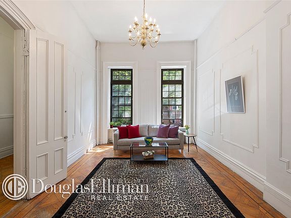5th image of 427 6th St #6