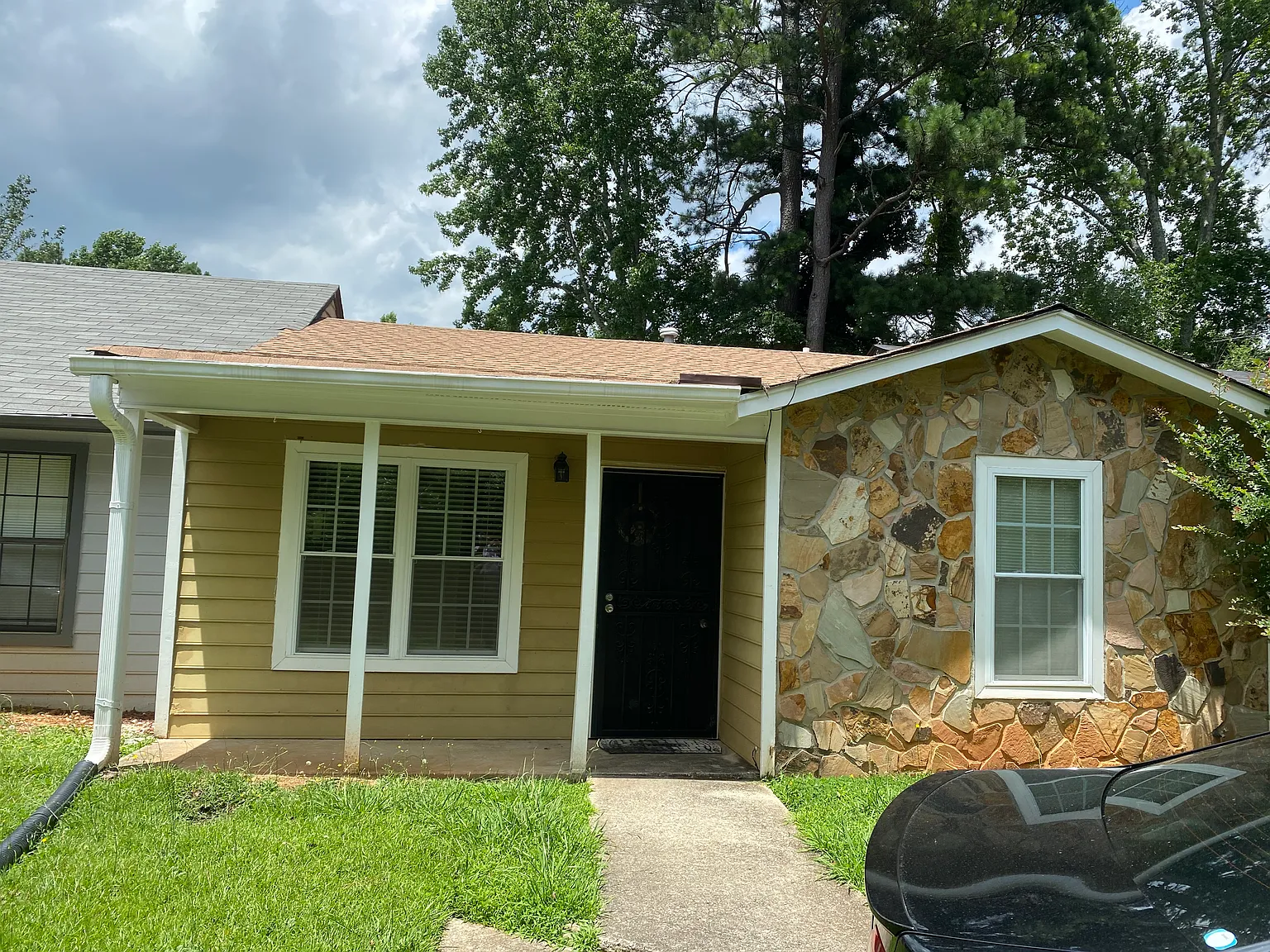 984 Ohara Dr photo 1