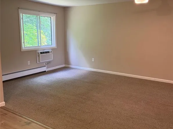 19 Scarborough Ln Suite C, Wappingers Falls, NY 12590