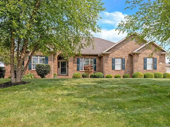 112 York Gate Dr, Pataskala, OH 43062