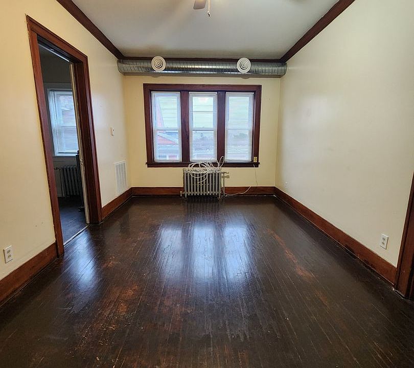 1st image of 401 Ridgeway Ave Unit 15