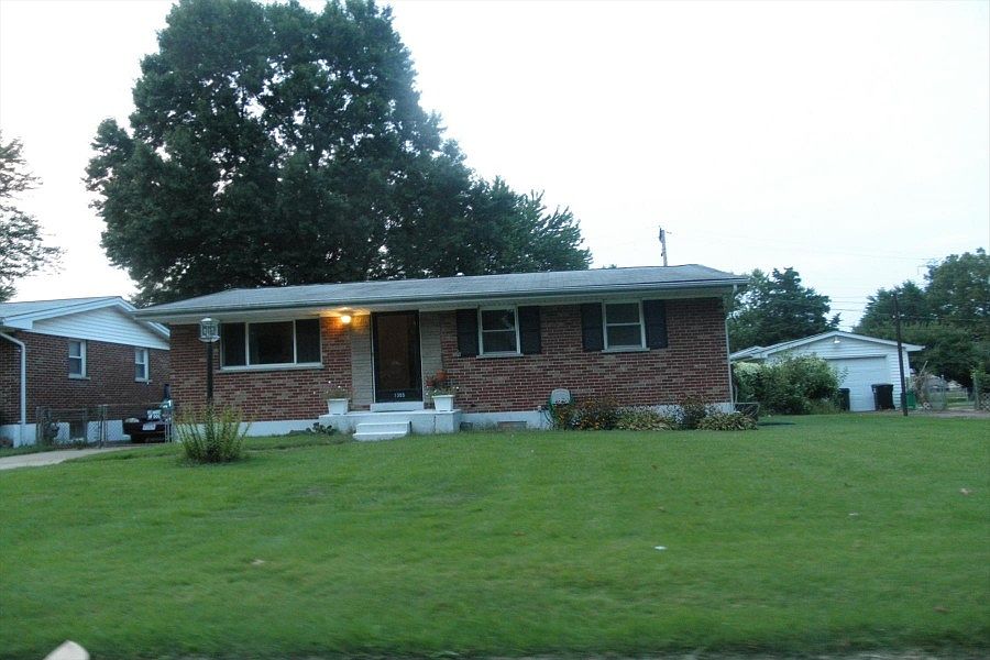1st image of 1355 Reale Ave