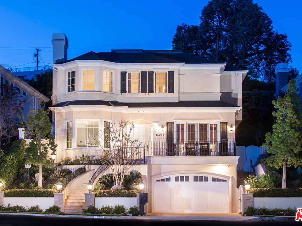 1st image of 15233 W Bestor Blvd