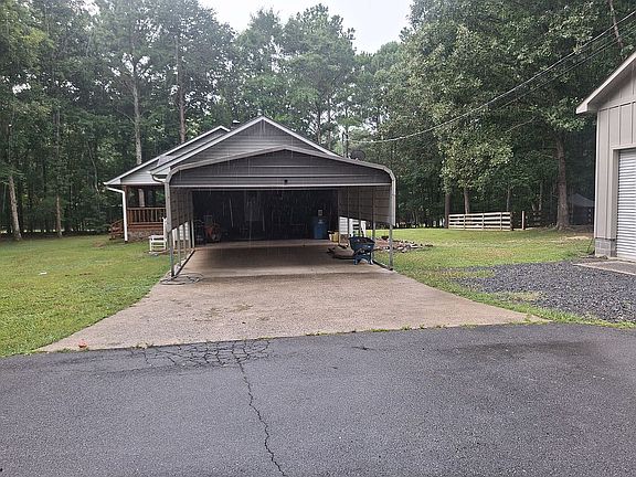2nd image of 10 Rosalyn Dr SW #29