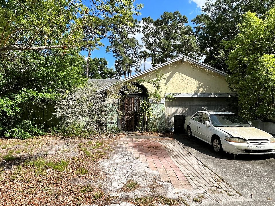 1st image of 13913 Cherry Creek Dr