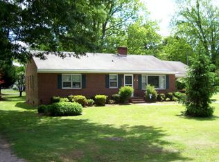 452 Faulconer Cir, Tappahannock, VA 22560