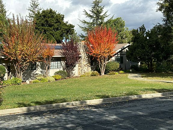 2nd image of 19521 Douglass Ln