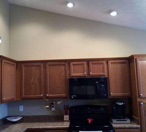 5th image of 326 Camden Cir
