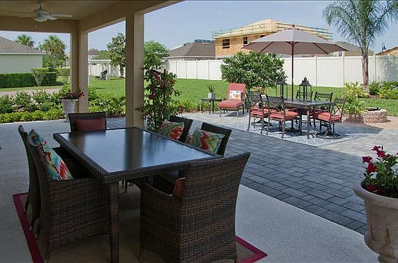 Sequoia extended lanai