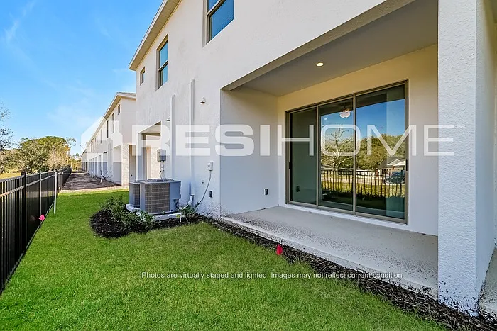 28483 Wave Crest Pl — Photo 14