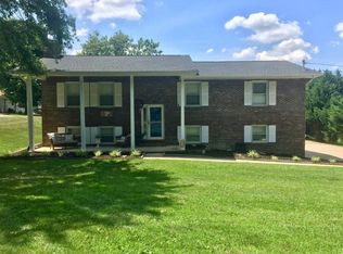 625 Gray Station Sulphur Springs Rd, Jonesborough, TN 37659