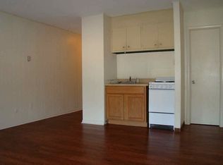 347 Hooker Ave, Poughkeepsie, NY 12603