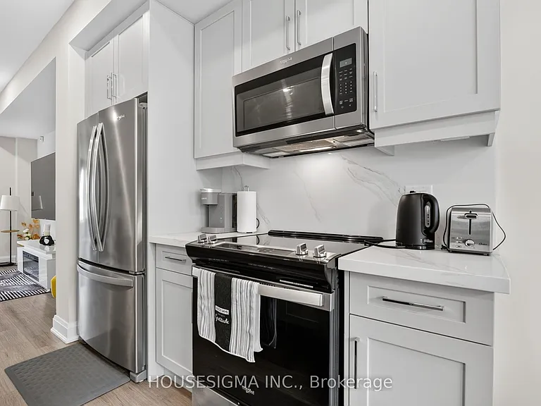 292 Vine St #77 — Photo 21