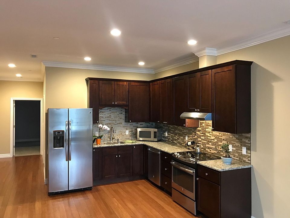 1st image of 3247 Biddle Ave APT 5