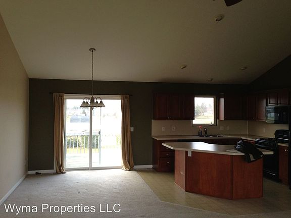 2nd image of 14769 Lincoln Park Dr NE