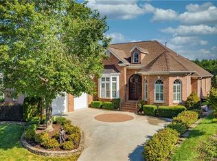 7377 Sahalee Dr, Denver, NC 28037