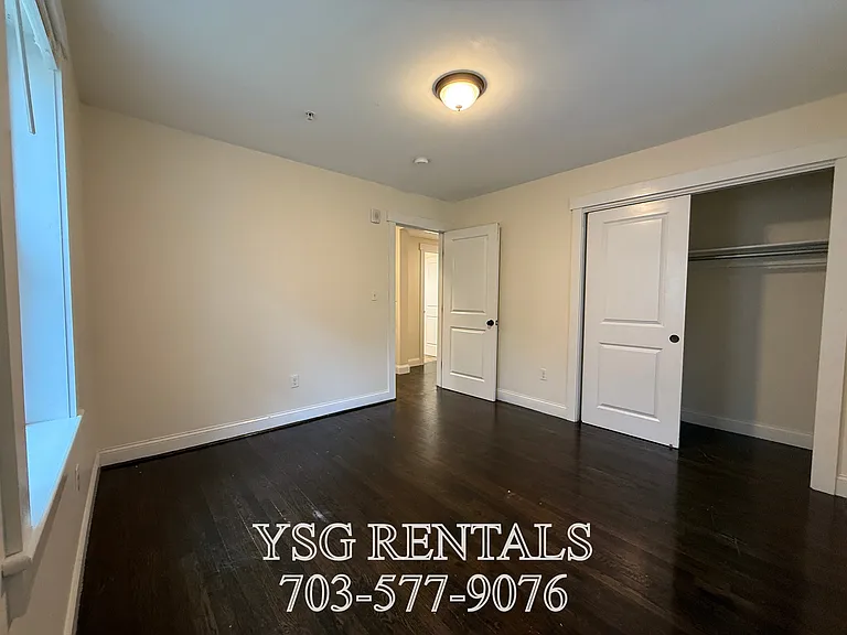 24 Sunset St #1 — Photo 20