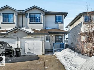 2920 30th St NW, Edmonton, AB T6T 1V2