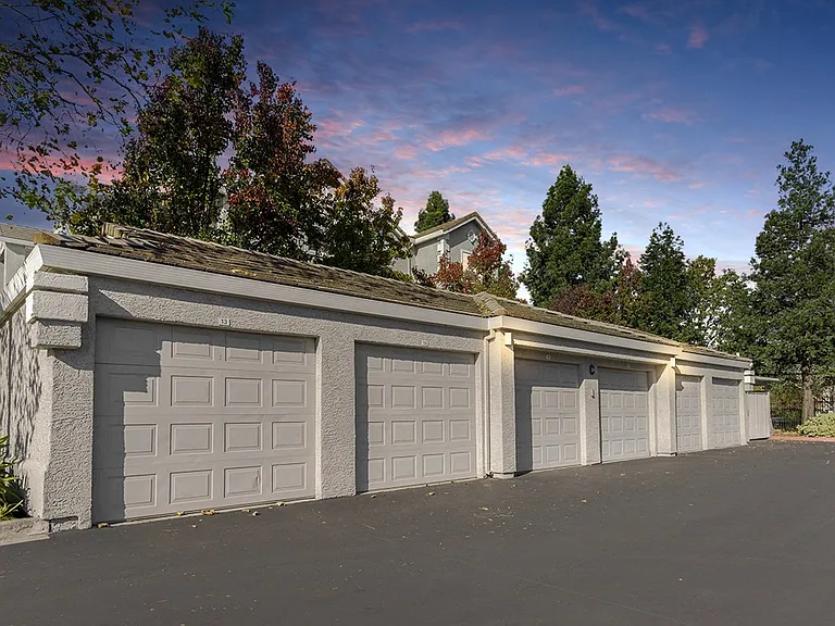 Bell Rohnert Park — Photo 25