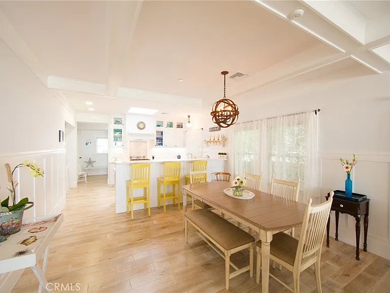 2219 Ocean Ave — Photo 6