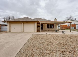703 S 3rd St, Yukon, OK 73099