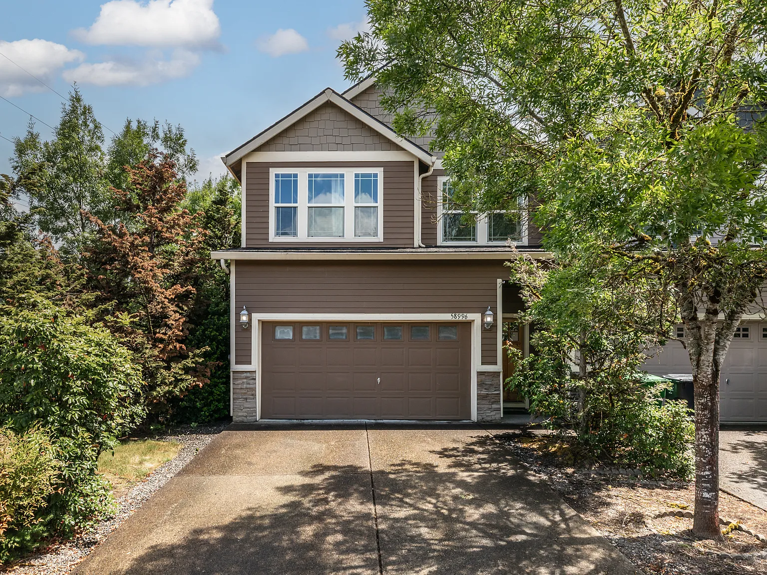 3 bed, 2.5 bath, 1660 sqft, $2,150 — Photo 1