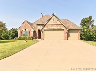 40675 N 3990th Rd, Collinsville, OK 74021
