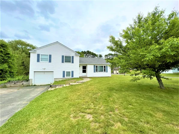 150 Old Amherst Rd, Sunderland, MA 01375