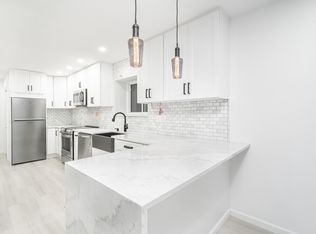 21-34 33rd St #Ll, Astoria, NY 11105