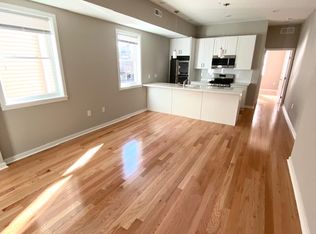 1924 W Girard Ave #2R, Philadelphia, PA 19130
