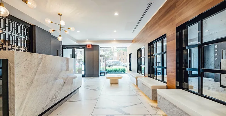 Rented by Artur Gutman, LREB | media 47