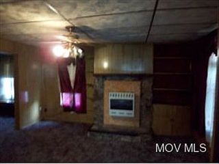 2nd image of 1023 Laird Ave