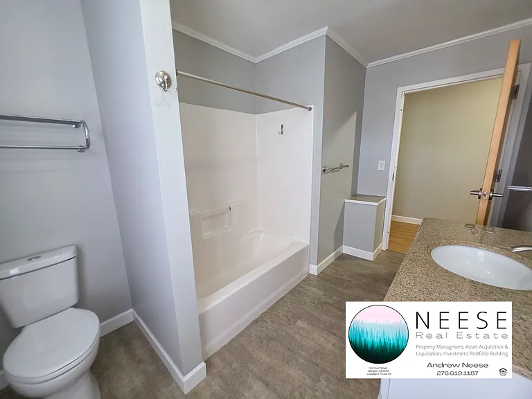 813 Colonial Rd #813 — Photo 17