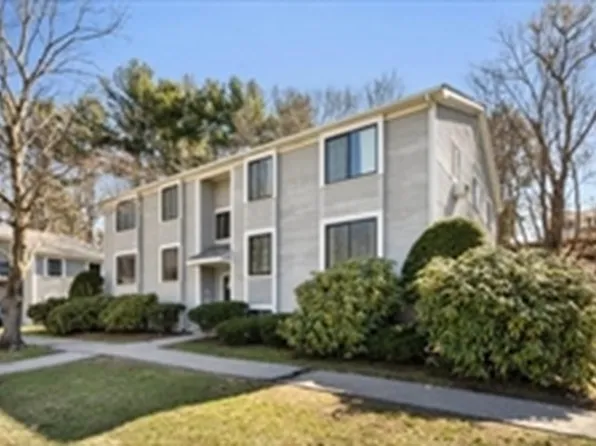 55 Staffordshire Ln #C, Concord, MA 01742